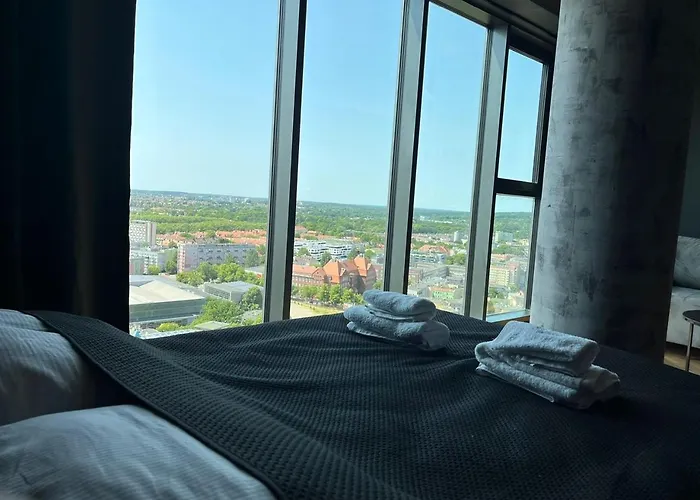 Panorama 21 Floor Studio Hanza Tower