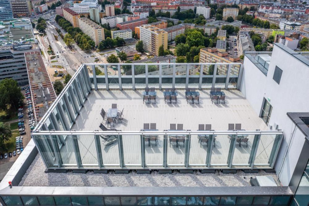 Panorama 21 Floor Hanza Tower